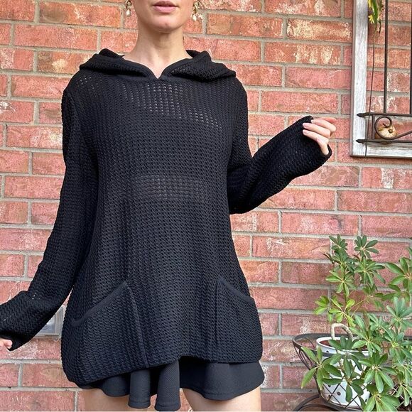 ST. JOHN Sport Black Open Waffle Knit Hooded Pullover M/L Athletic Resort Goth - Picture 2 of 12